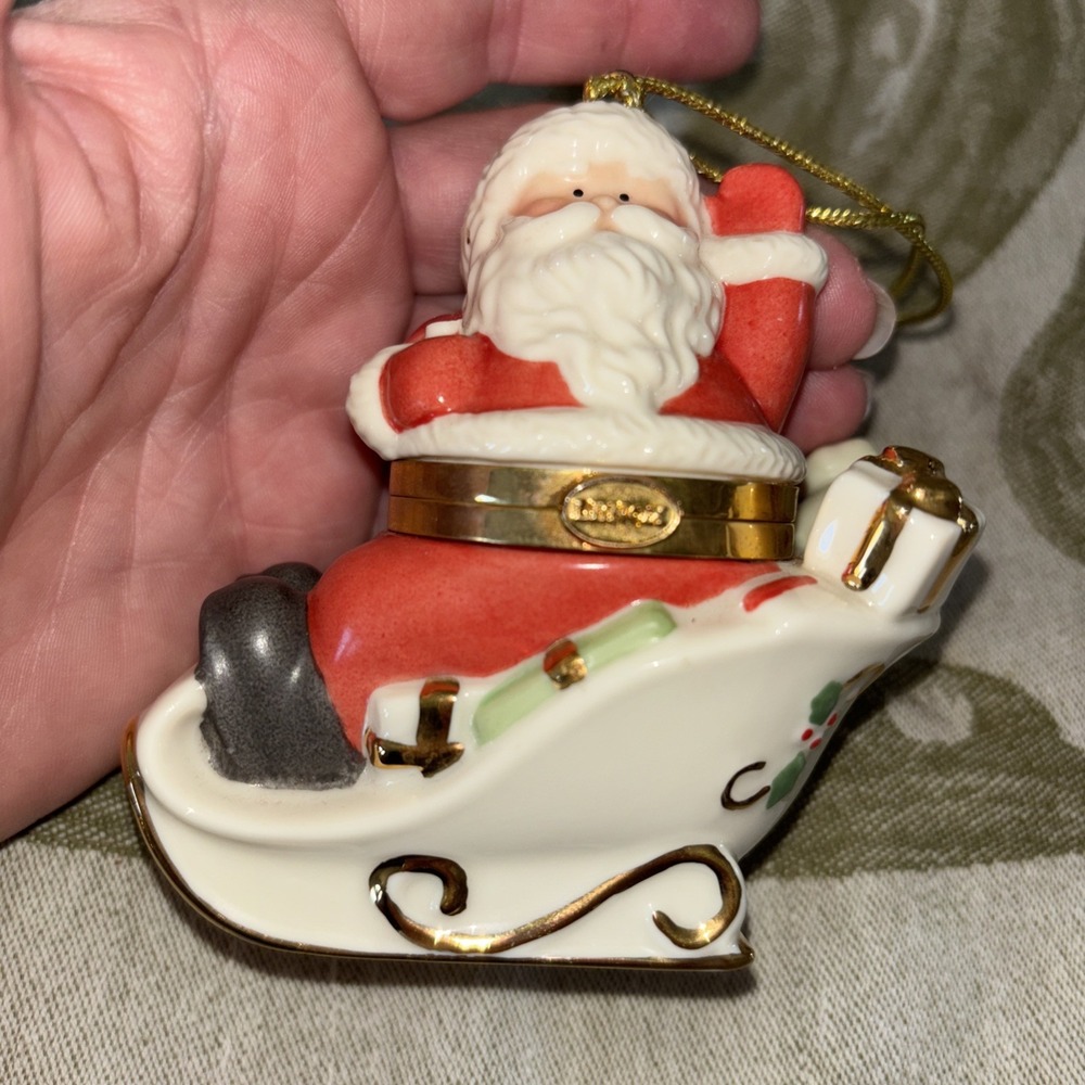 VTG Lenox "Santa‎ Box" Hinged Porcelain Trinket 'Box' Ornament 3637